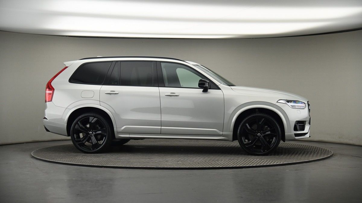 More views of Volvo XC90