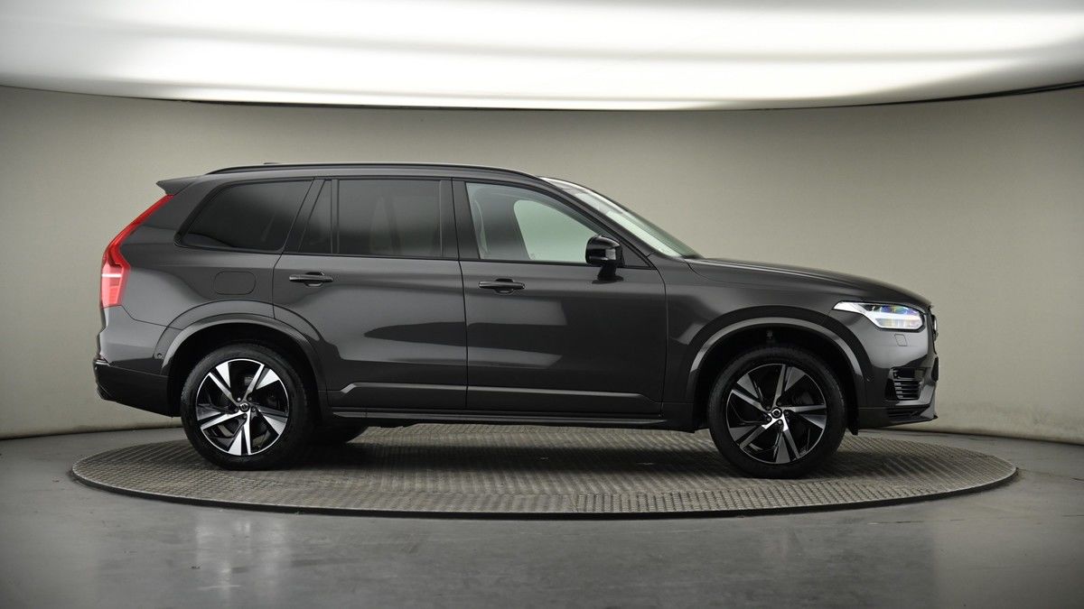 More views of Volvo XC90