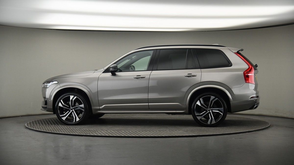 More views of Volvo XC90