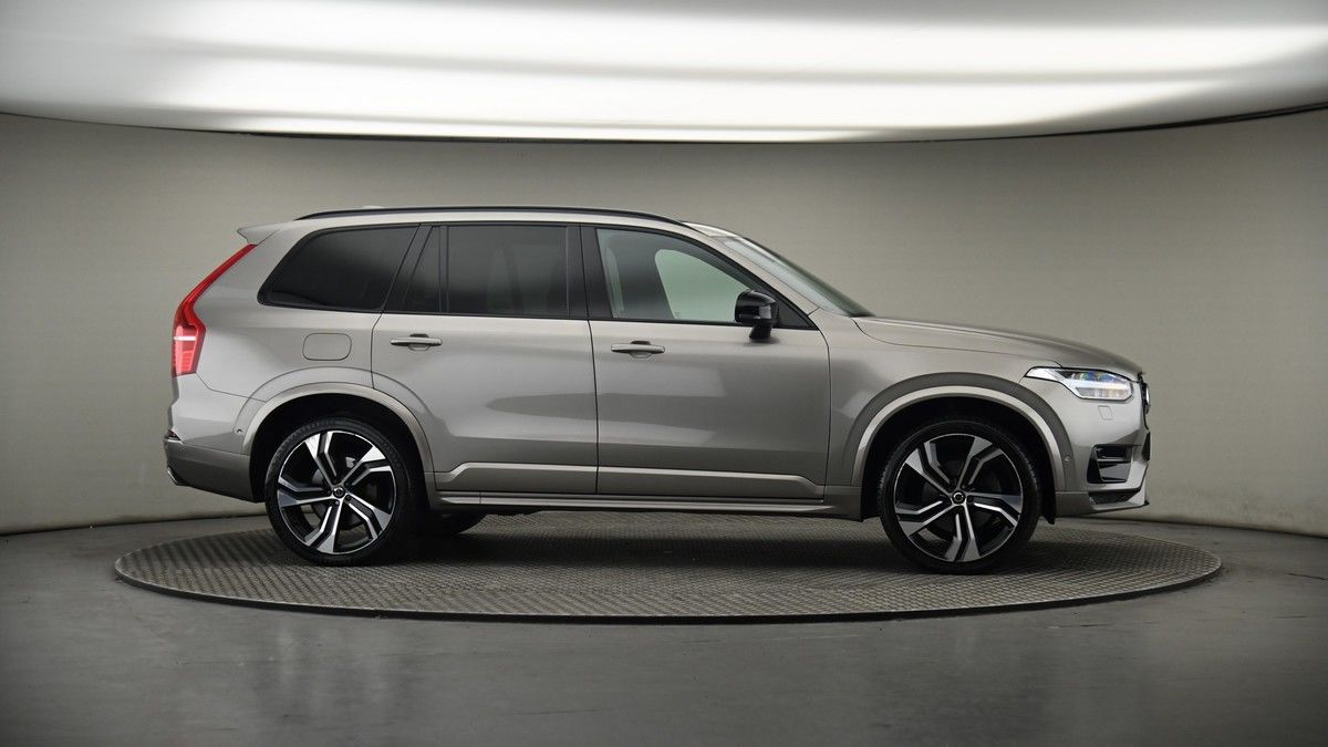 More views of Volvo XC90