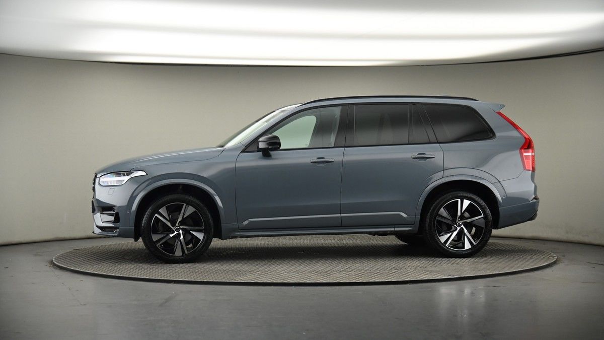 More views of Volvo XC90