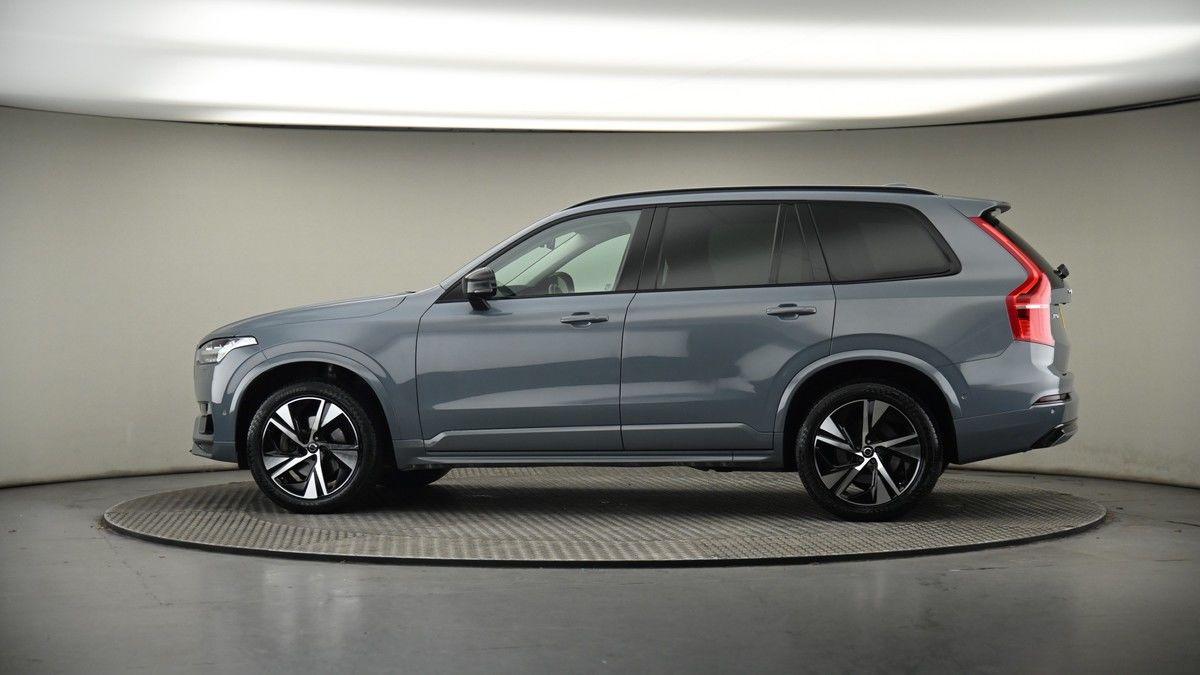 More views of Volvo XC90