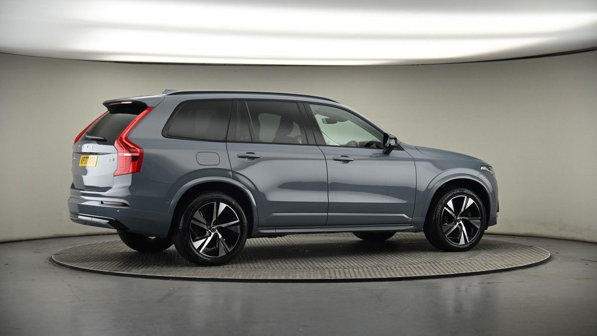 More views of Volvo XC90