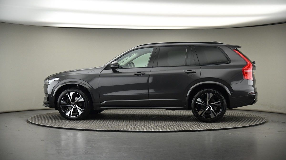 More views of Volvo XC90