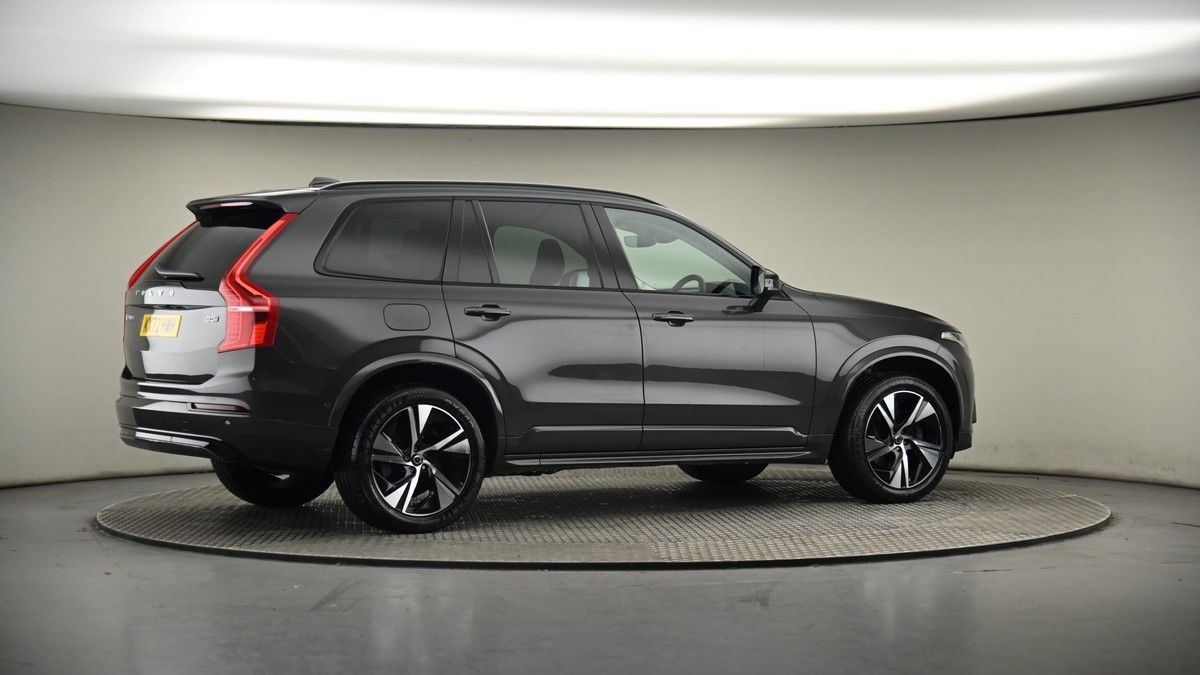 More views of Volvo XC90