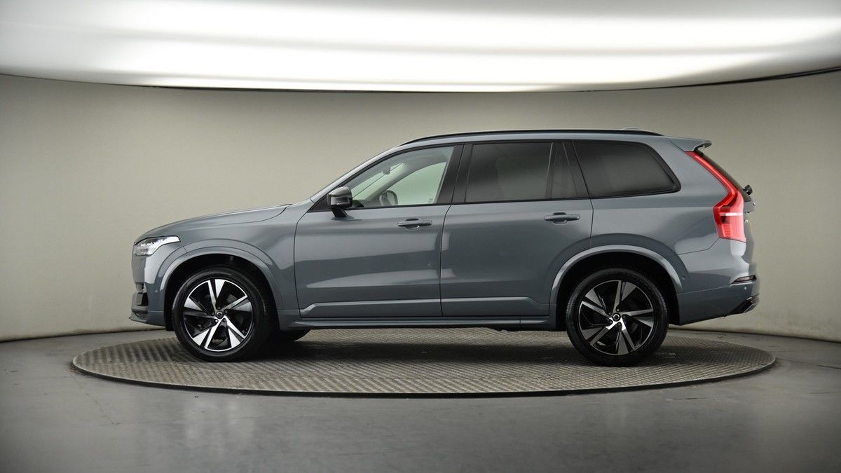 More views of Volvo XC90