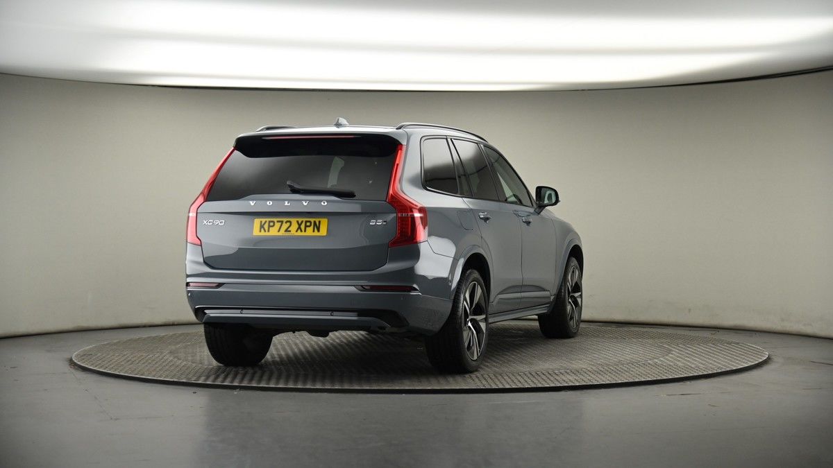 More views of Volvo XC90