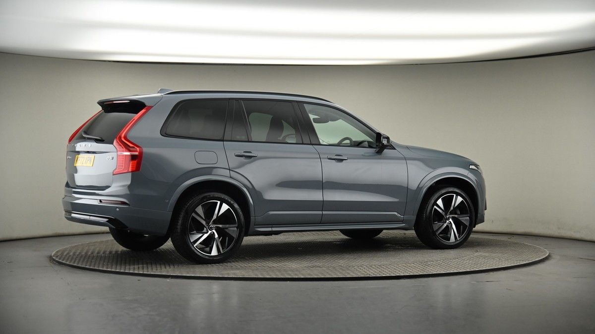 More views of Volvo XC90