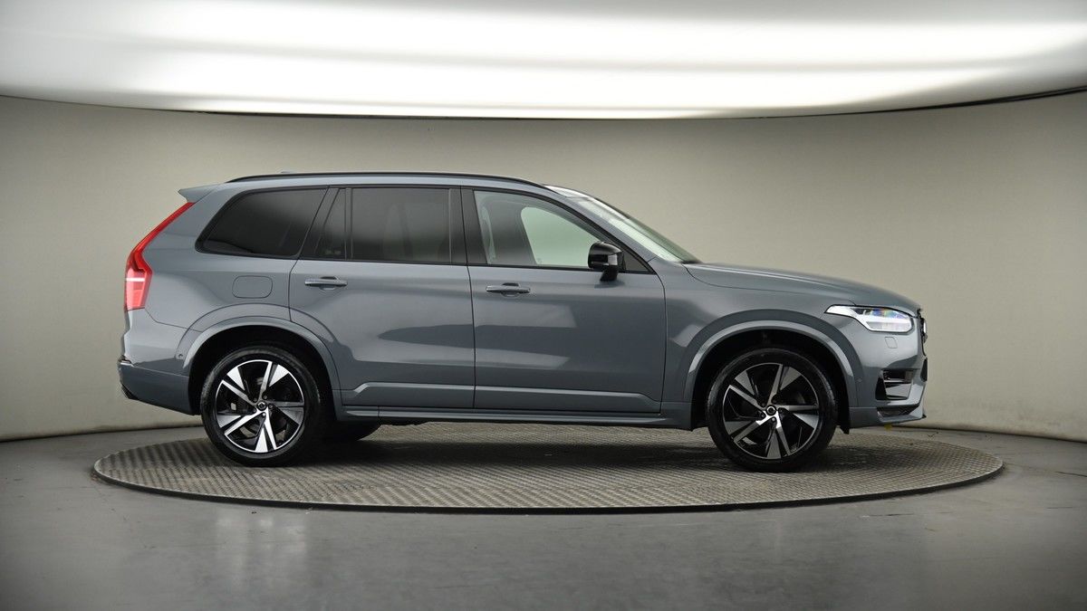 More views of Volvo XC90