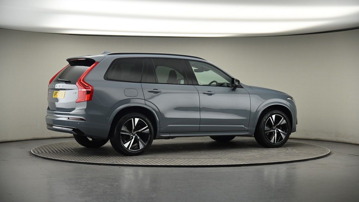 More views of Volvo XC90