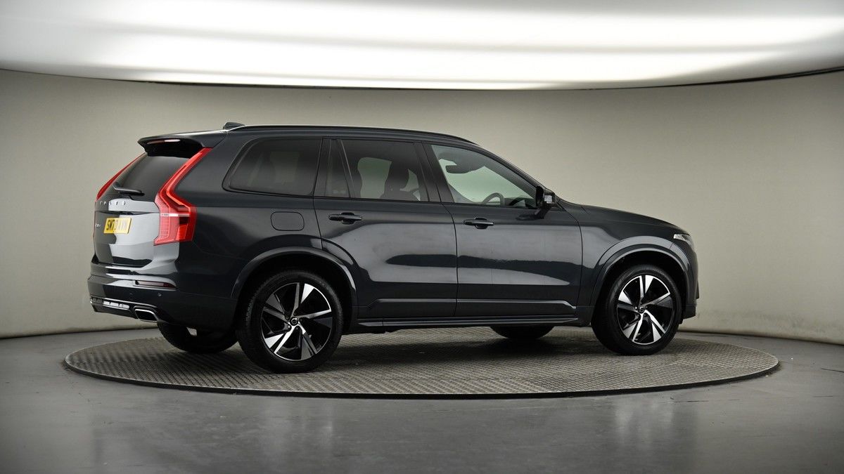 More views of Volvo XC90