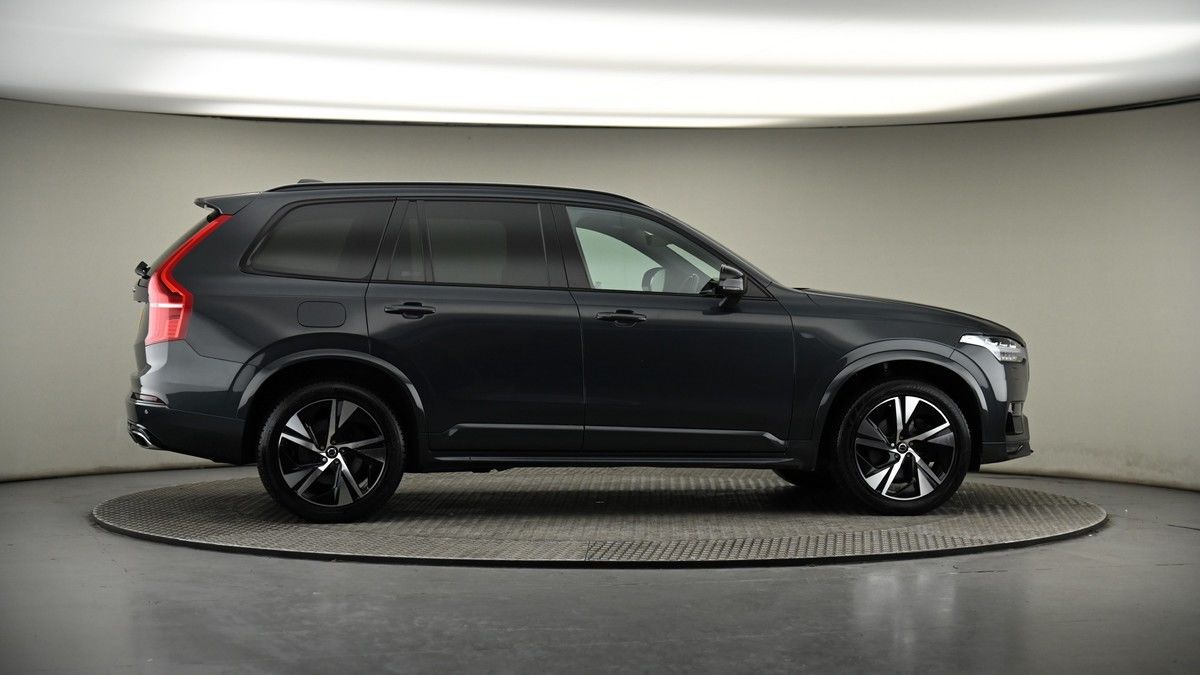 More views of Volvo XC90