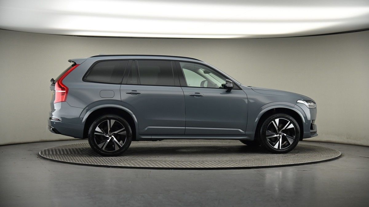 More views of Volvo XC90