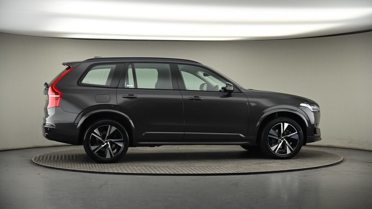 More views of Volvo XC90