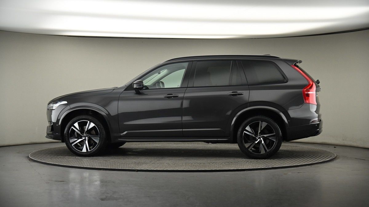 More views of Volvo XC90