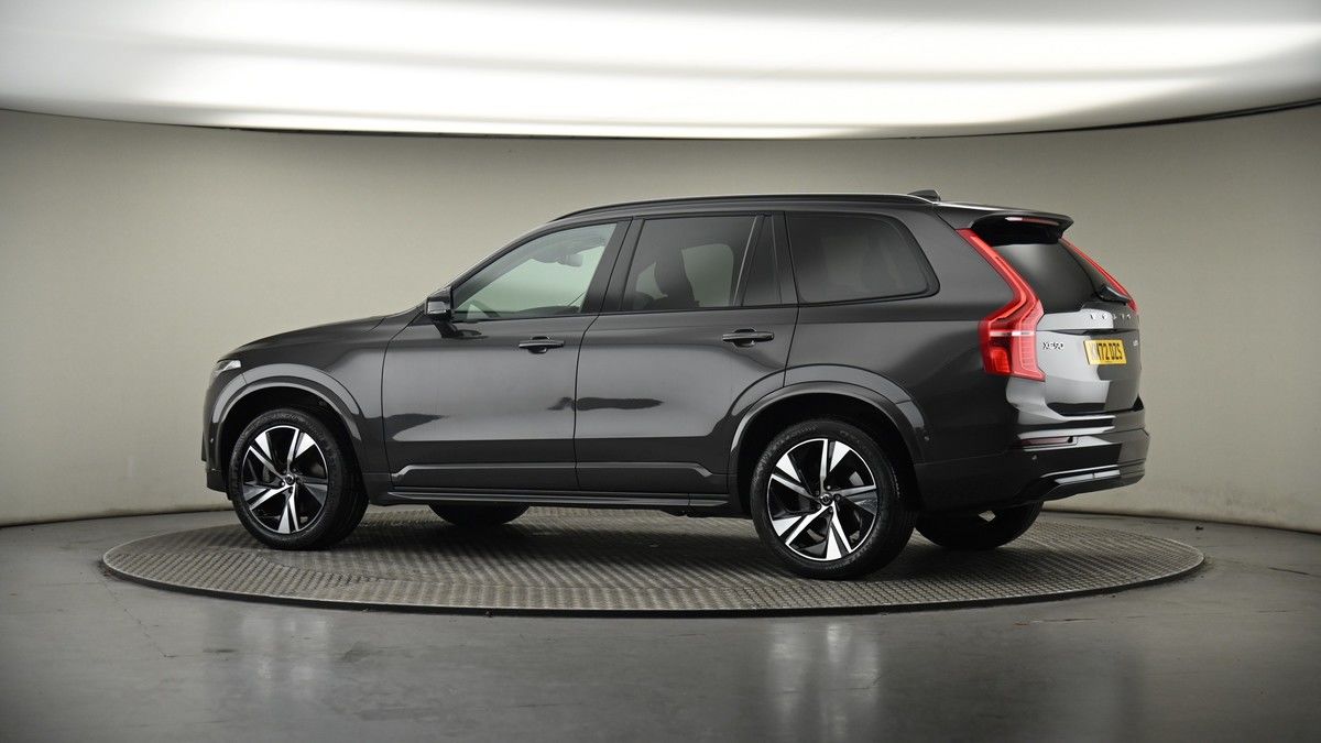 More views of Volvo XC90