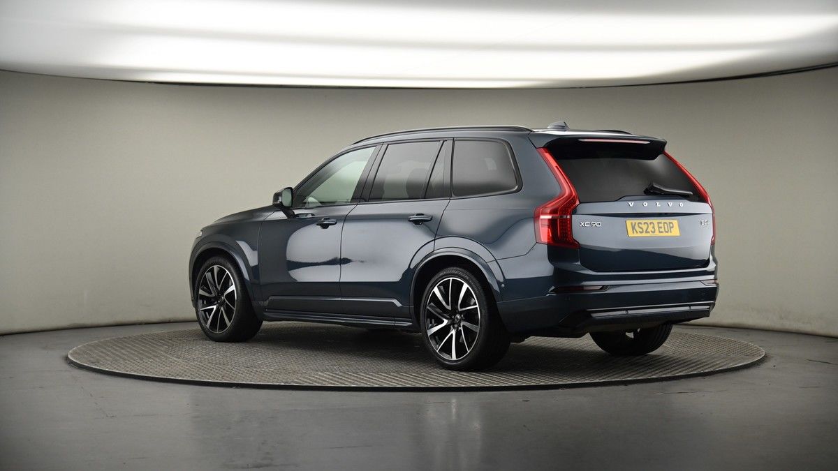 More views of Volvo XC90