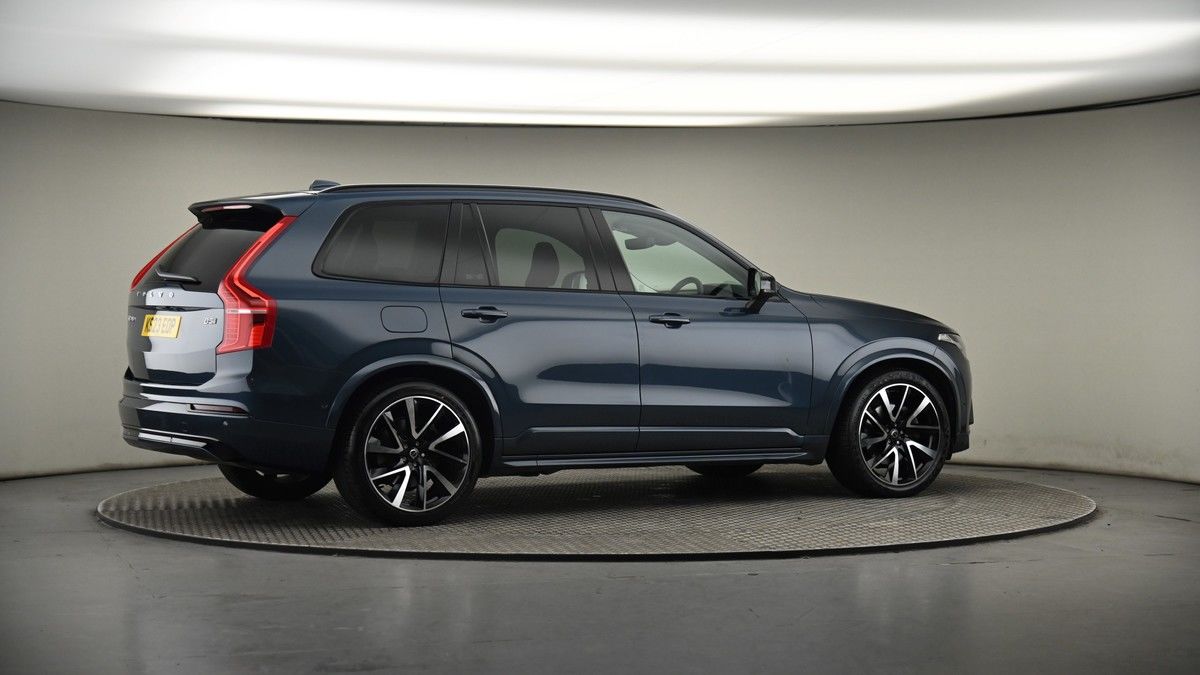 More views of Volvo XC90