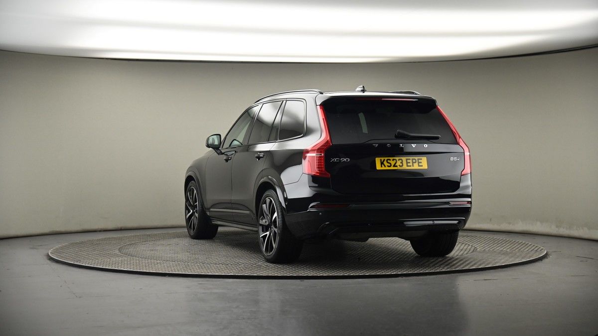 More views of Volvo XC90