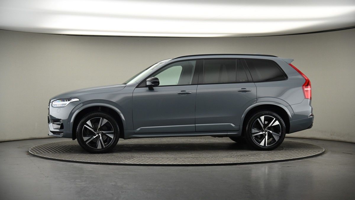 More views of Volvo XC90