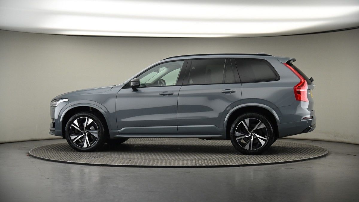 More views of Volvo XC90