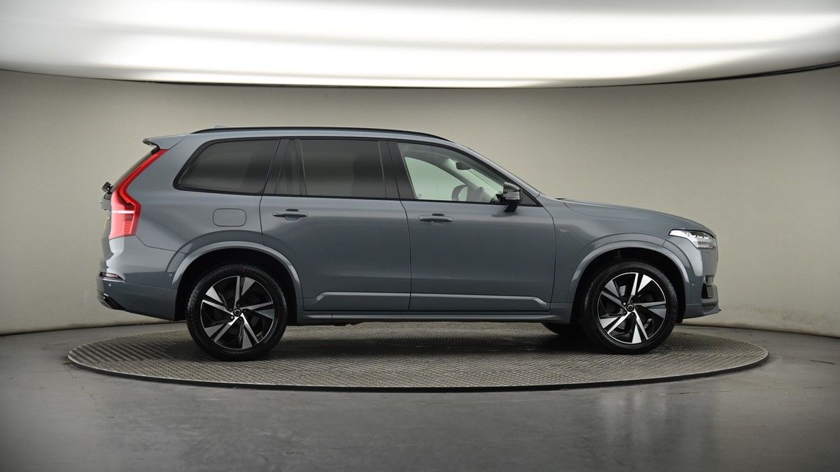 More views of Volvo XC90