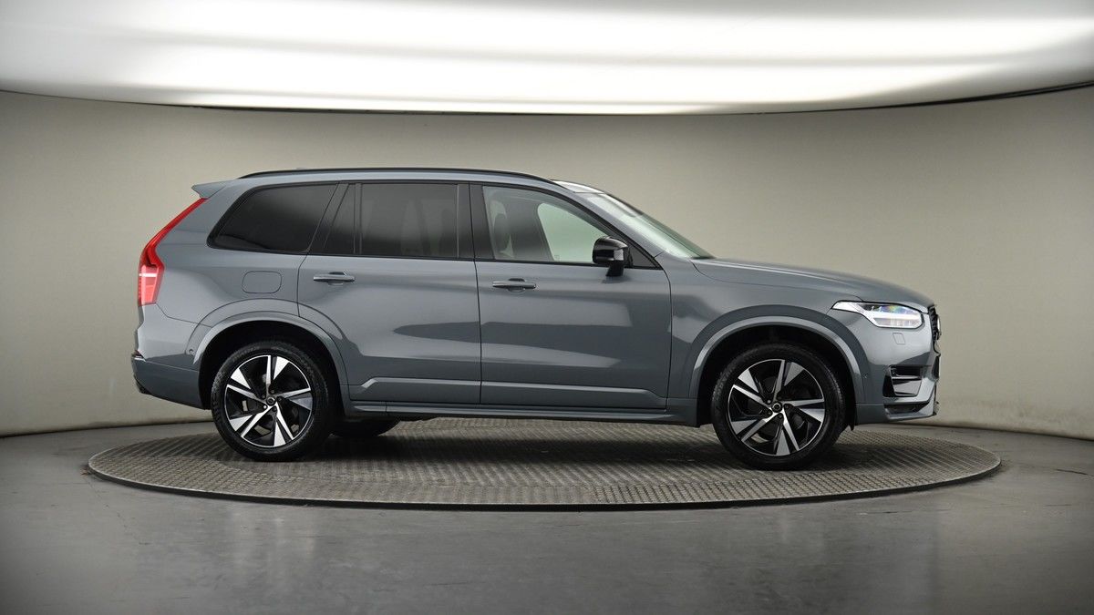 More views of Volvo XC90