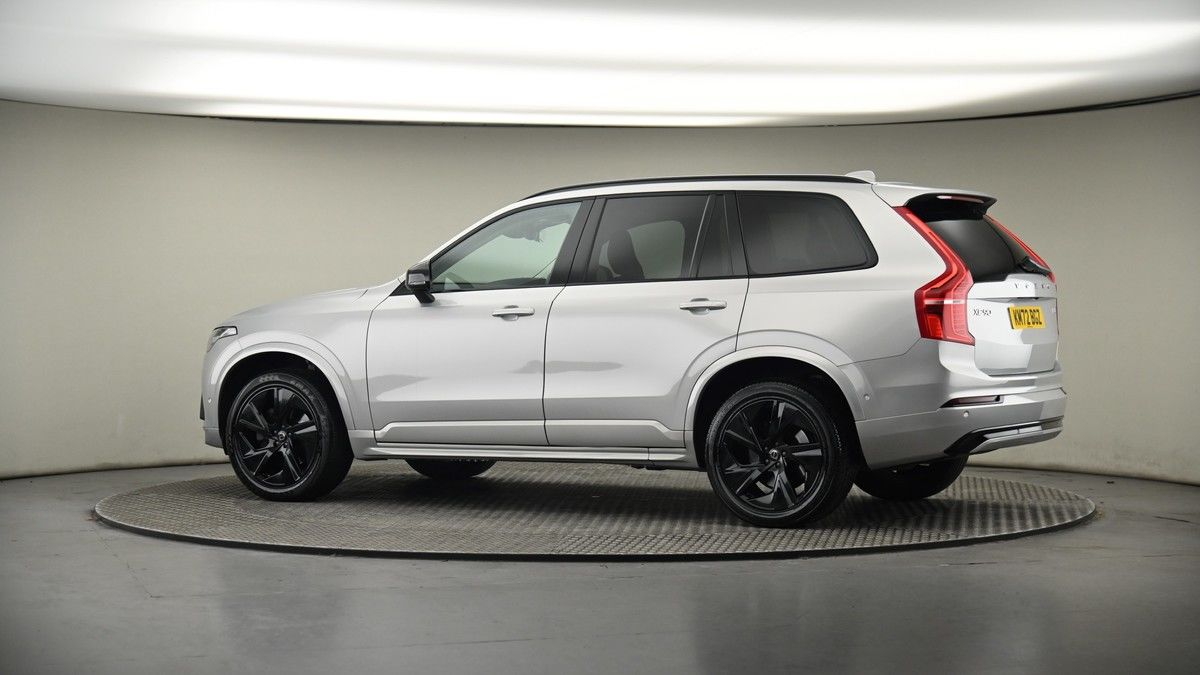 More views of Volvo XC90