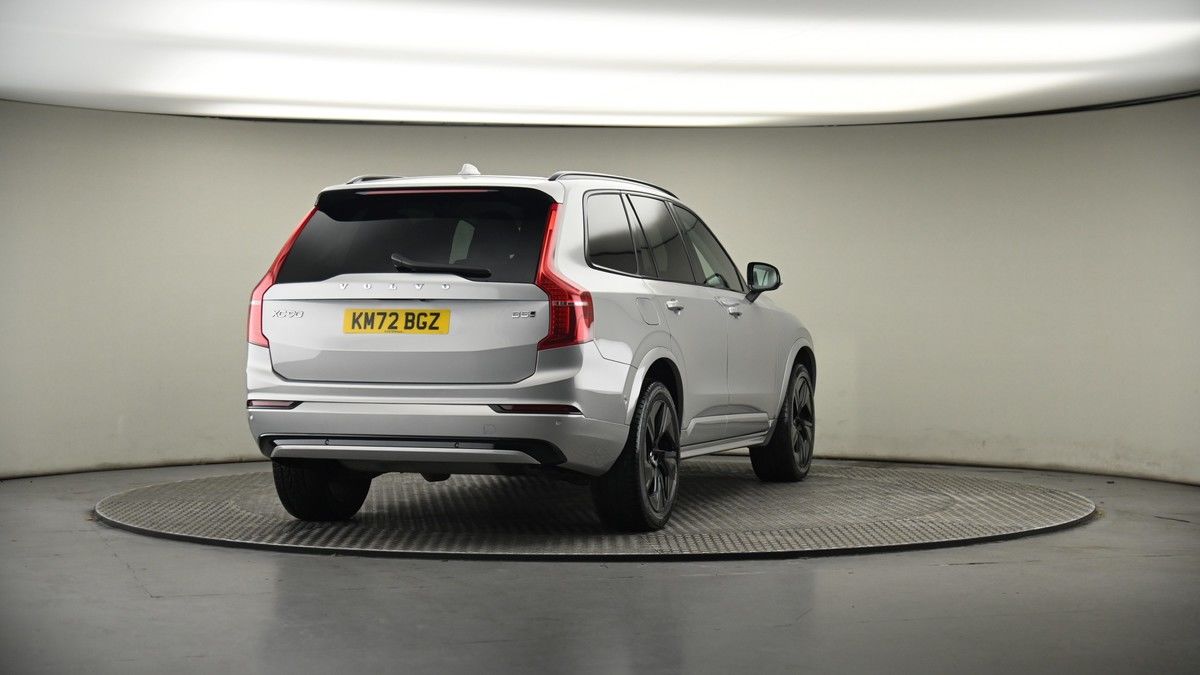 More views of Volvo XC90