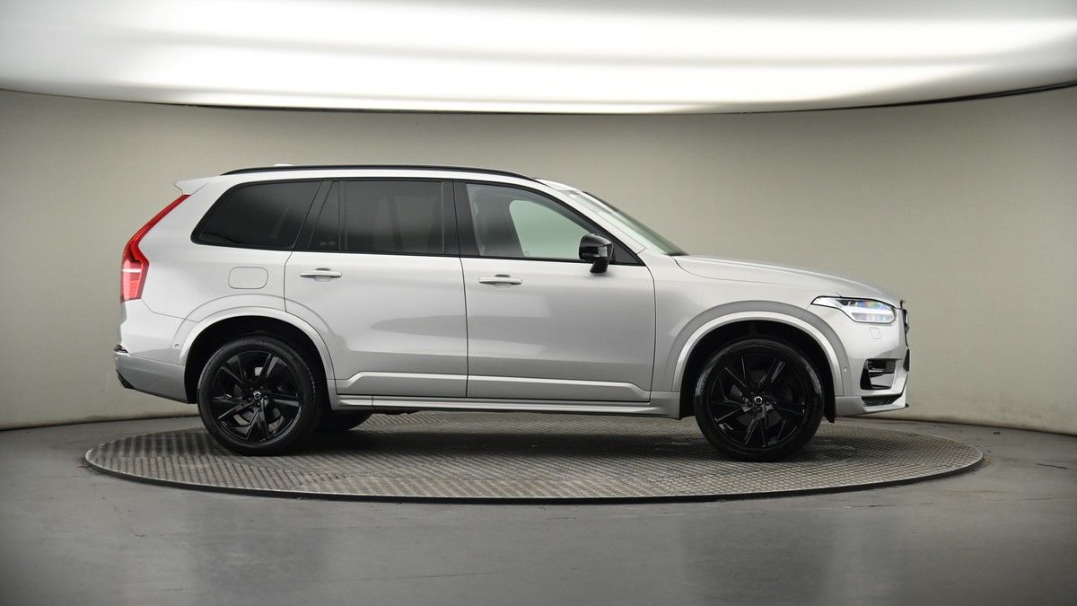 More views of Volvo XC90