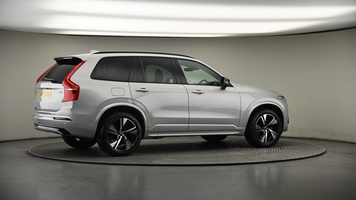 More views of Volvo XC90