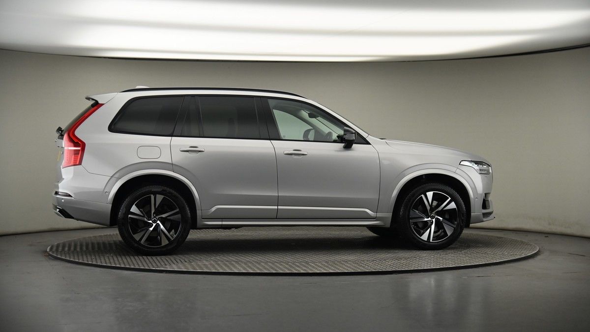 More views of Volvo XC90