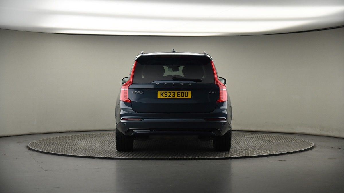 More views of Volvo XC90