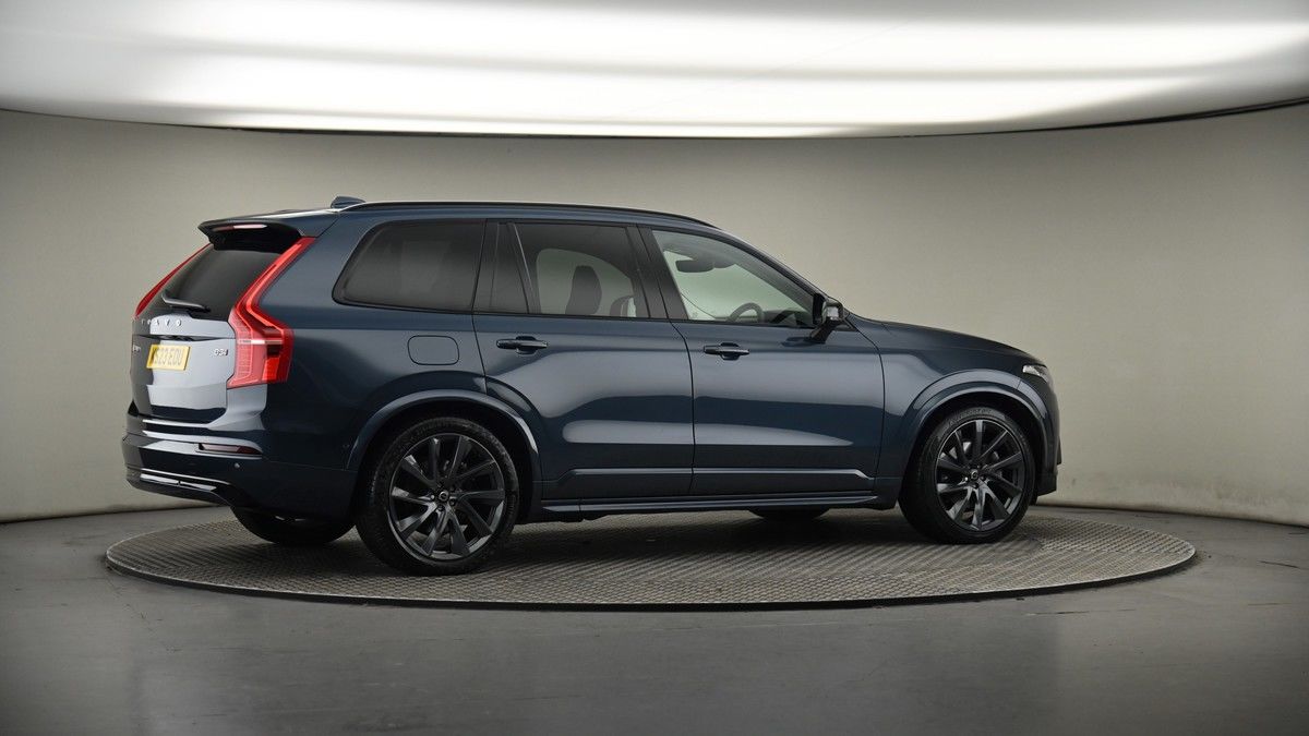 More views of Volvo XC90