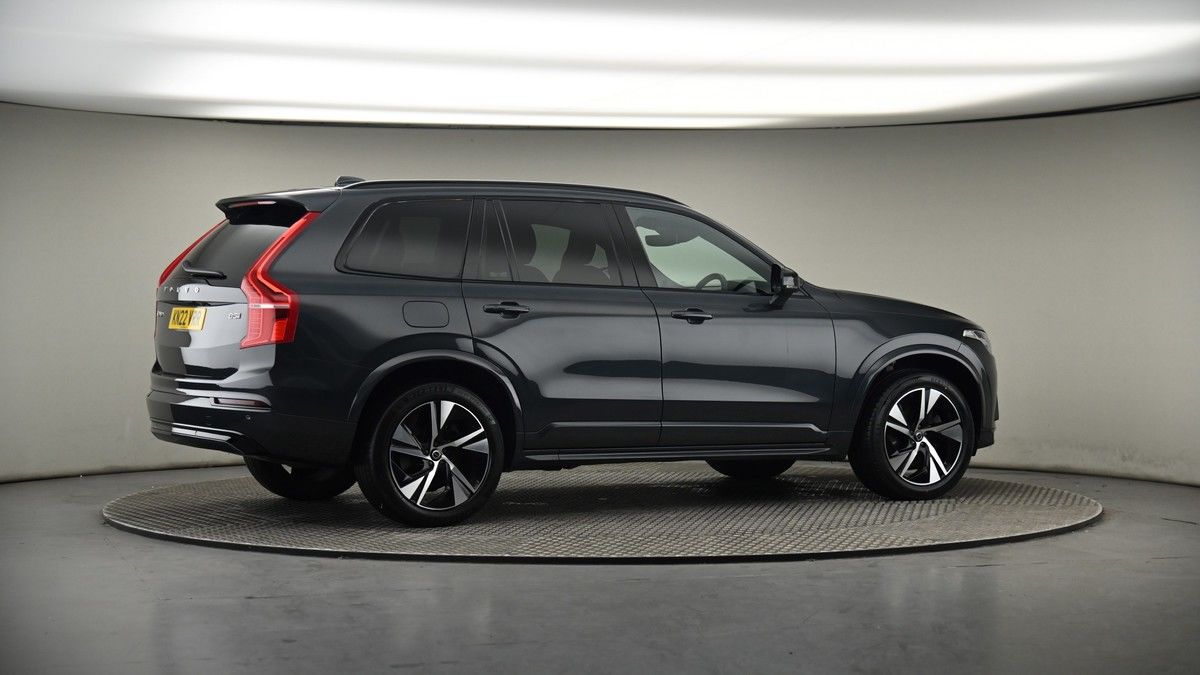 More views of Volvo XC90