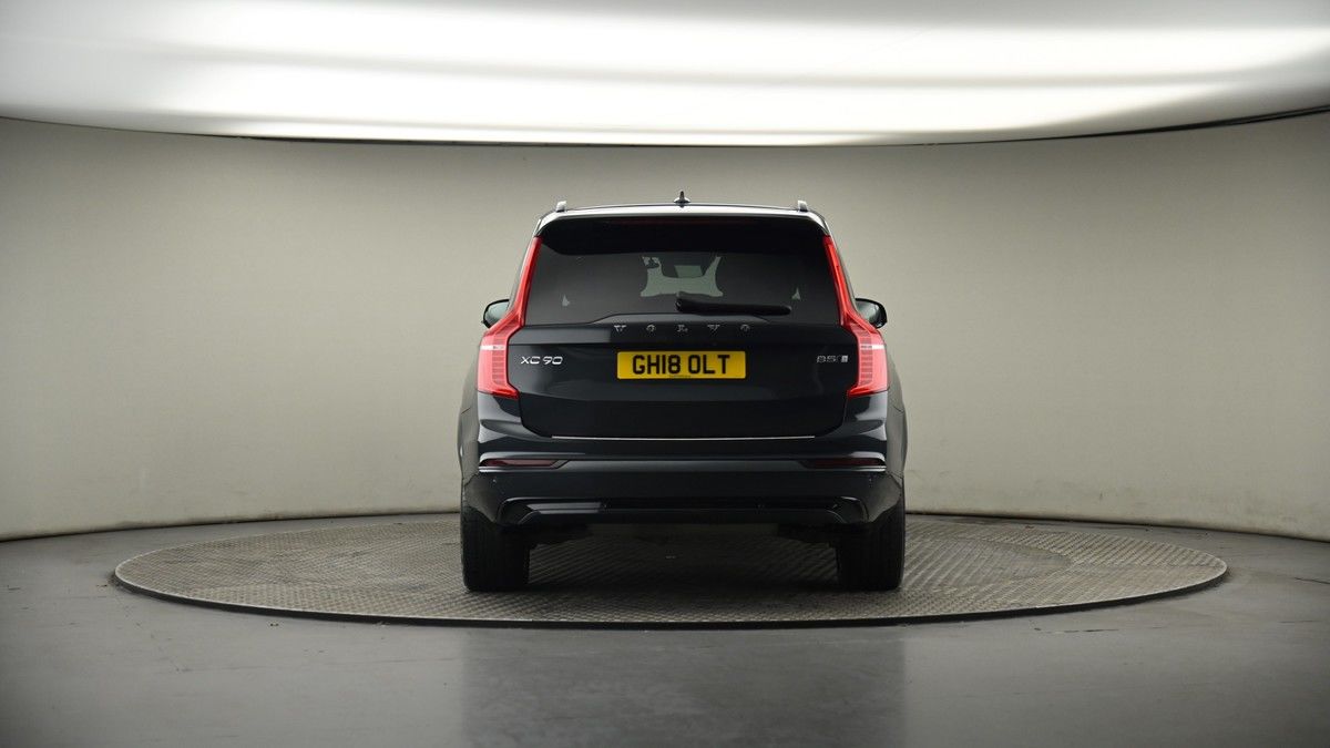 Volvo XC90 Image 17