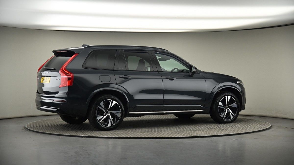 More views of Volvo XC90