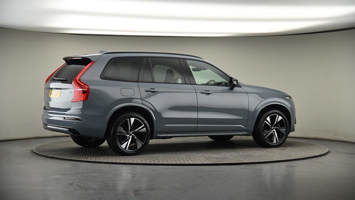 More views of Volvo XC90