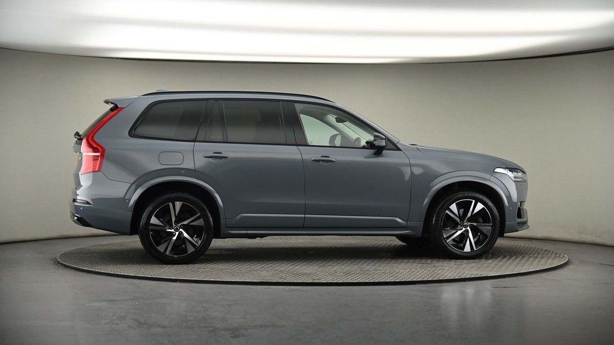 More views of Volvo XC90