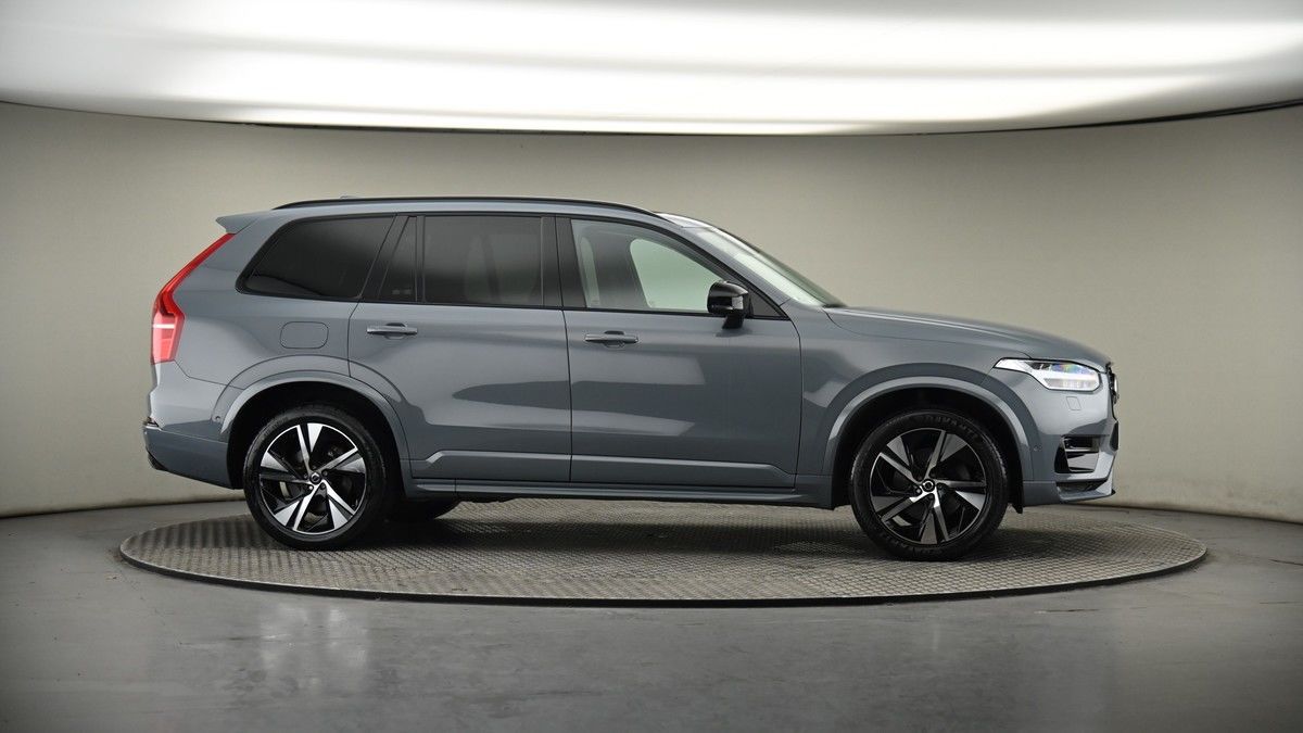 More views of Volvo XC90