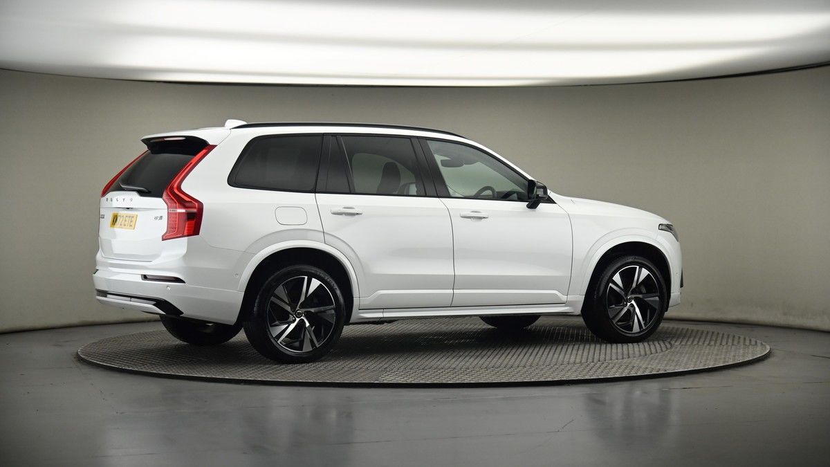 More views of Volvo XC90