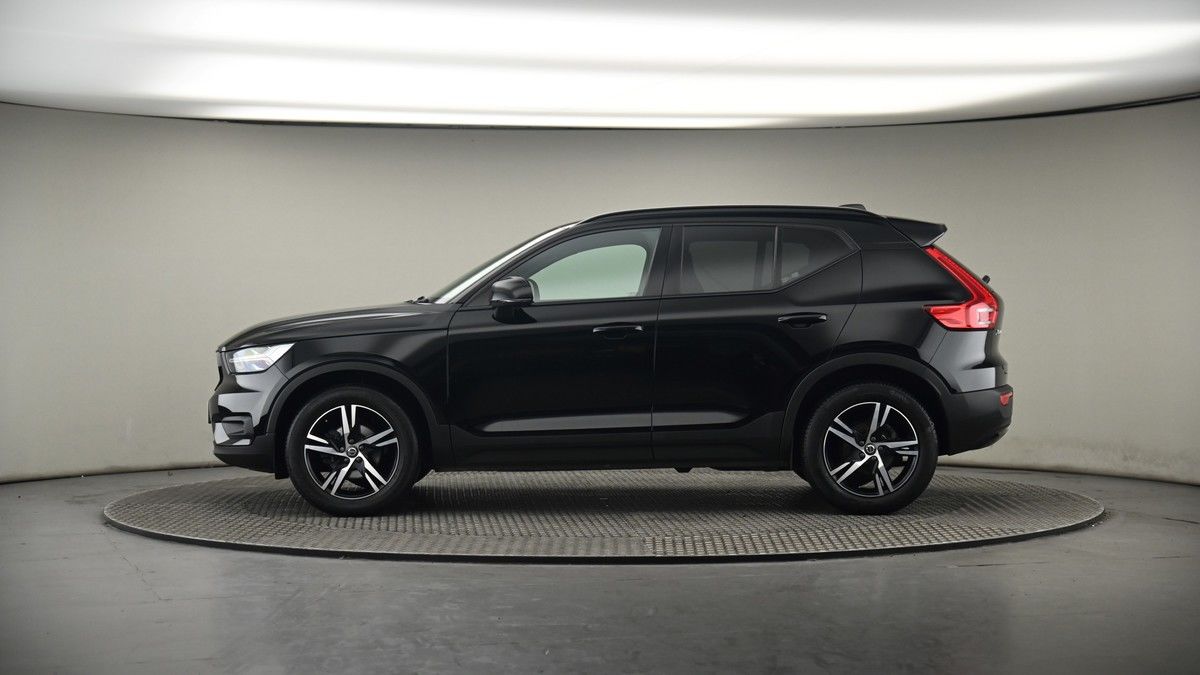 More views of Volvo XC40