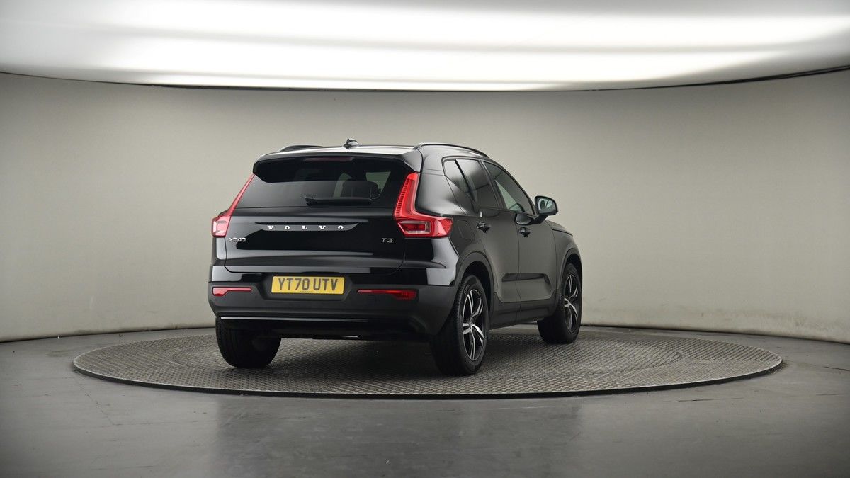 More views of Volvo XC40