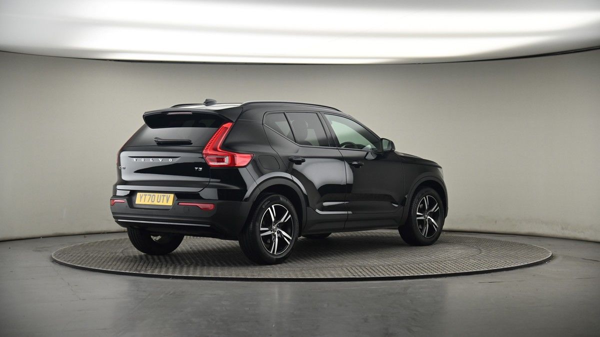 More views of Volvo XC40