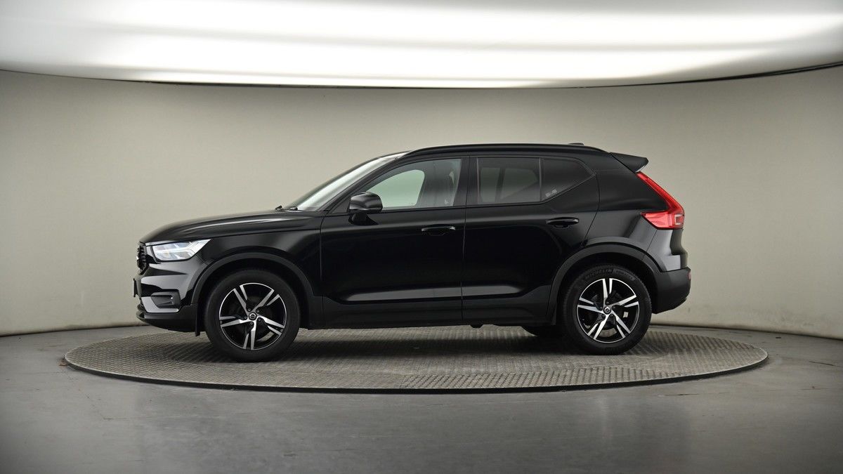 More views of Volvo XC40