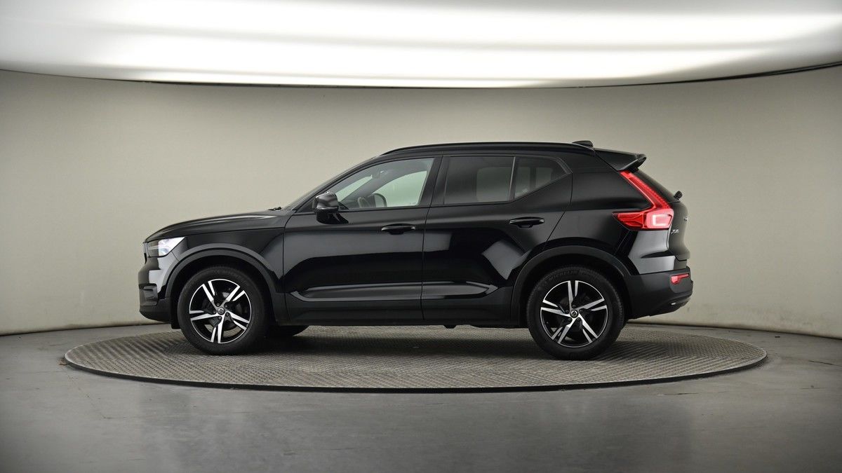 More views of Volvo XC40