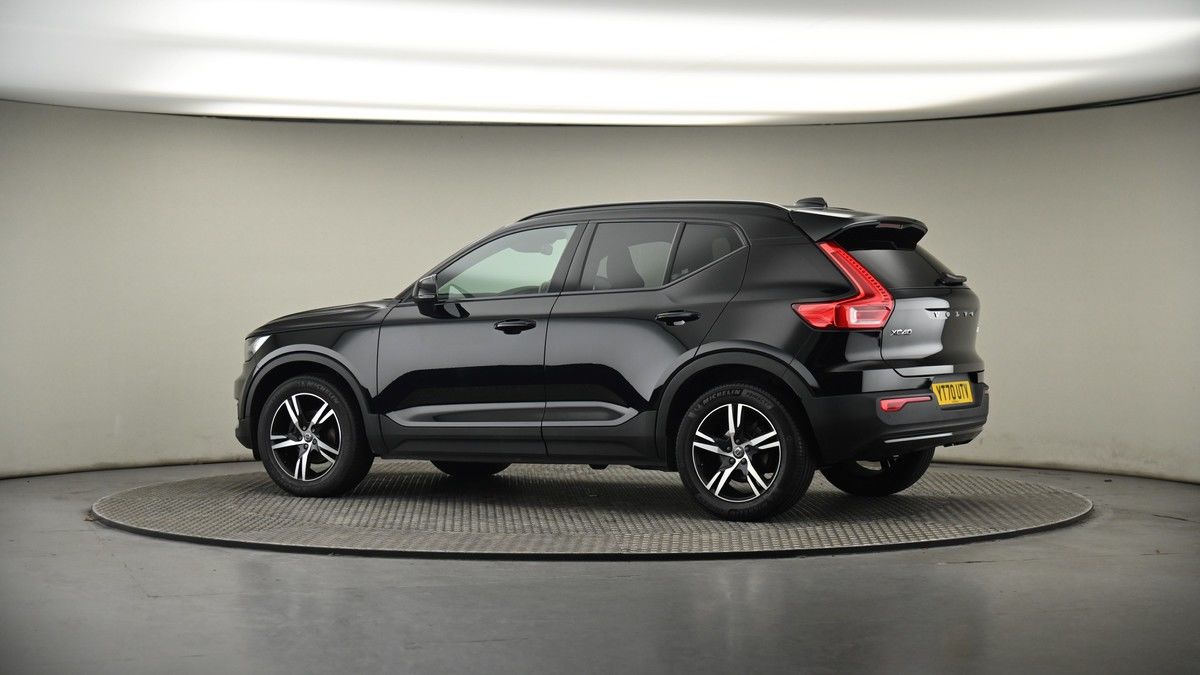 More views of Volvo XC40