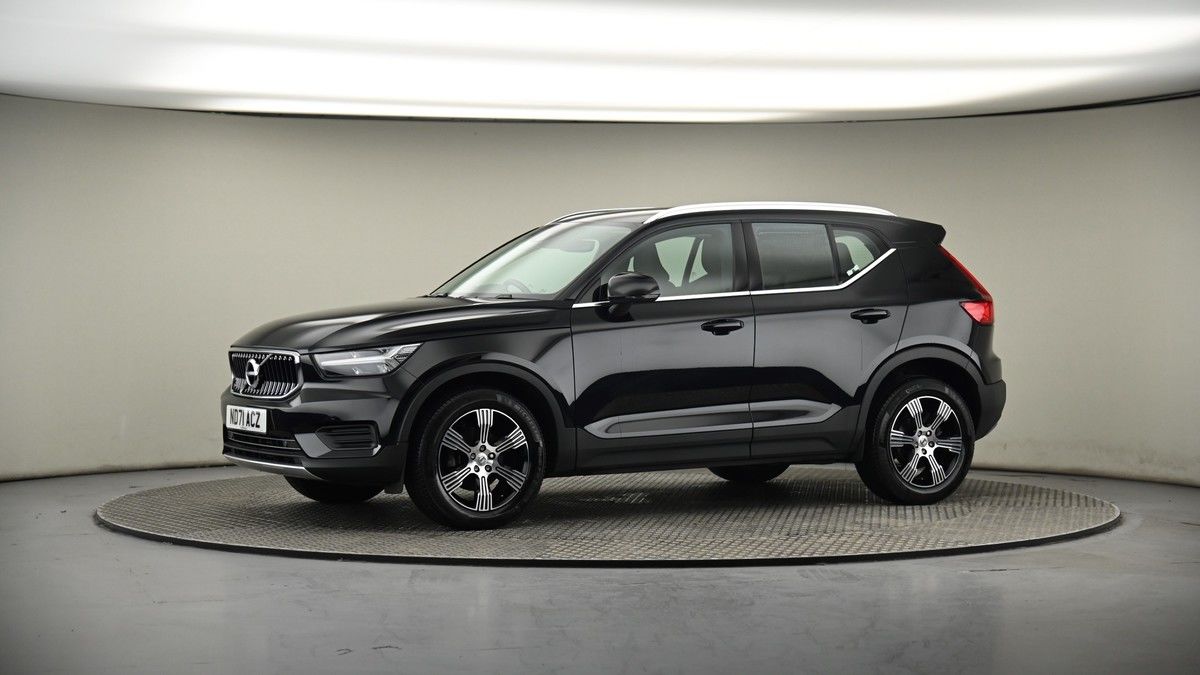 More views of Volvo XC40