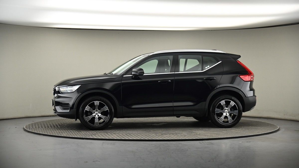 More views of Volvo XC40