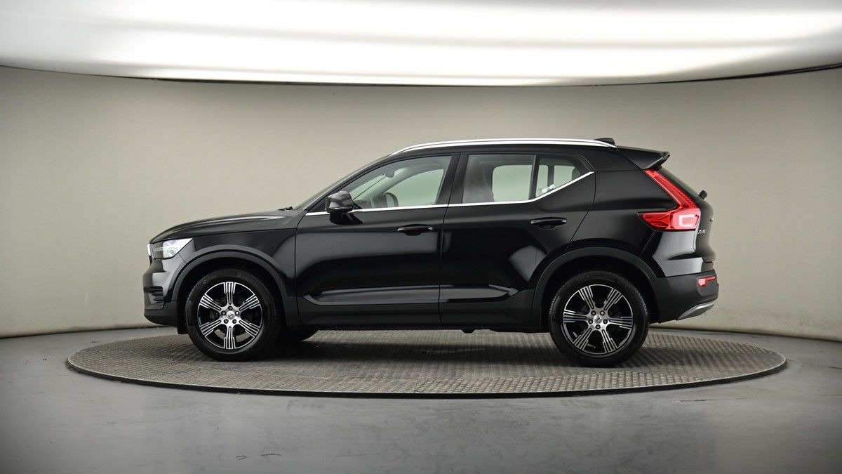 More views of Volvo XC40